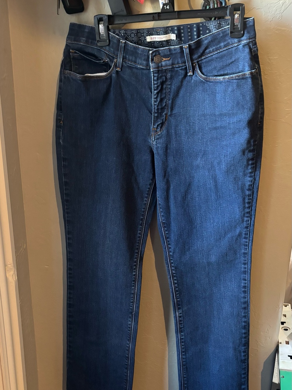 Levi’s 525 Perfect Waist Straight Jeans Women’s 12 30” Inseam Blue Denim